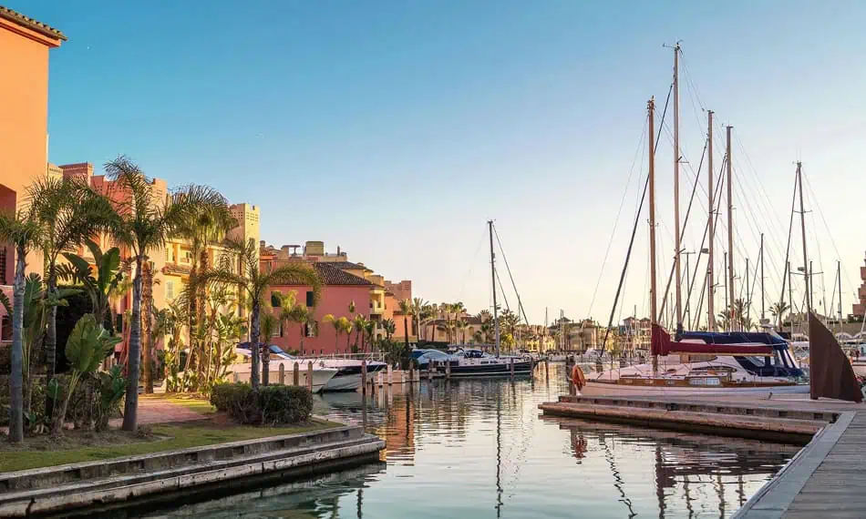puerto de sotogrande